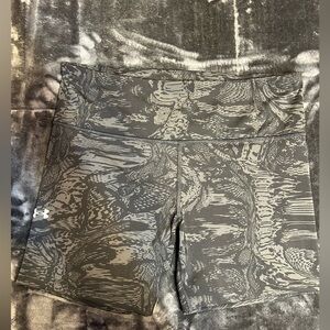 Women’s biker shorts